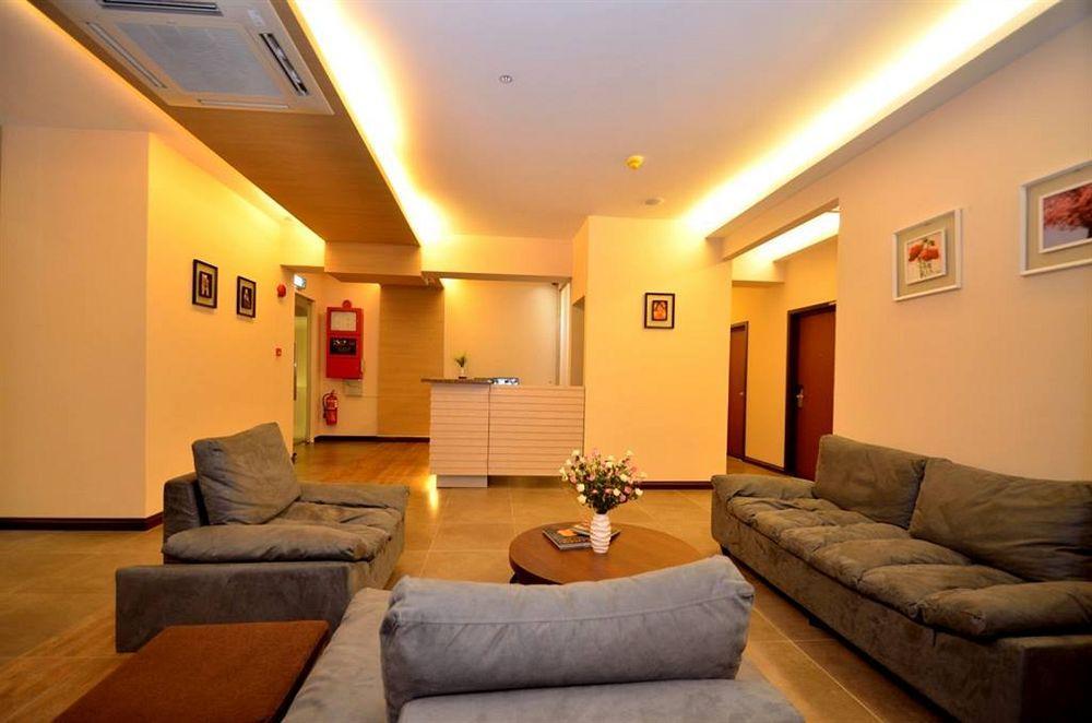 Little Gaya Hotel Кота Кинабалу Екстериор снимка