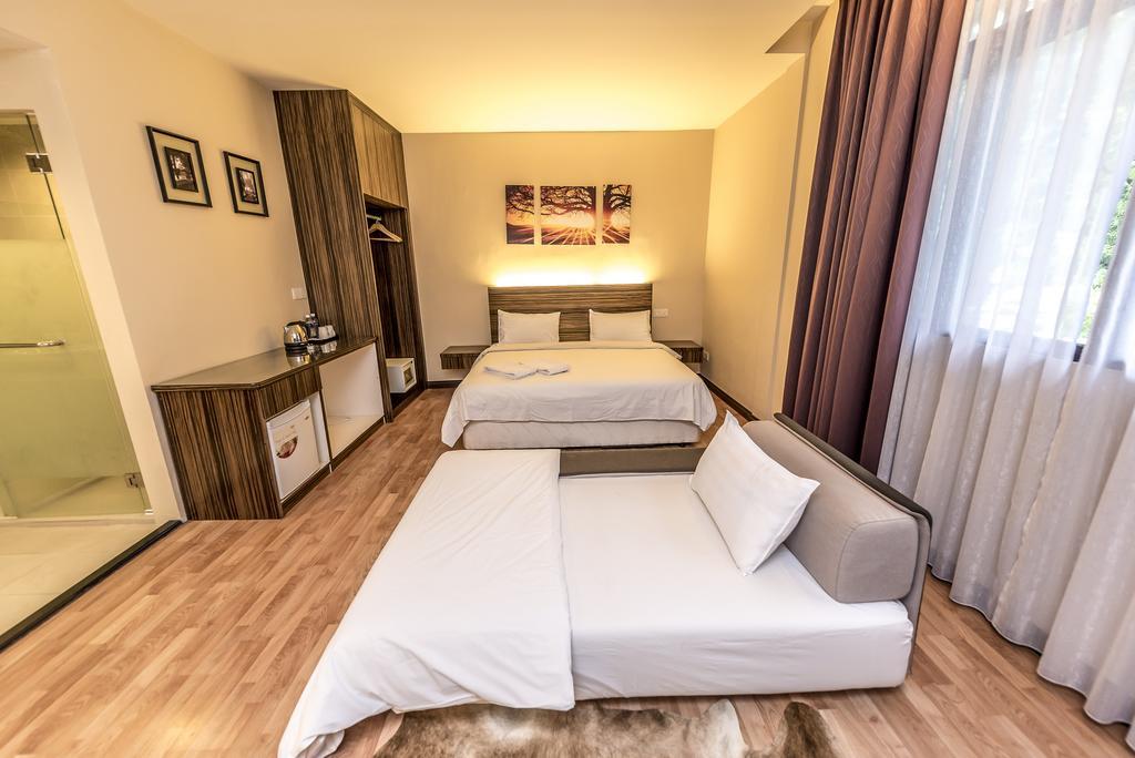 Little Gaya Hotel Кота Кинабалу Екстериор снимка