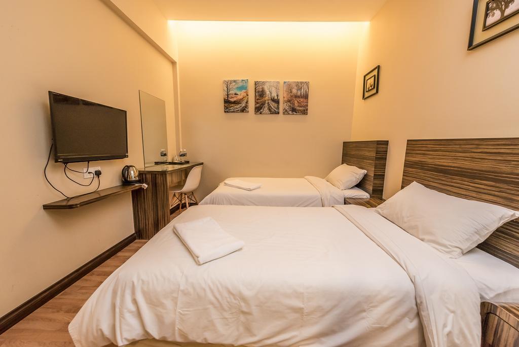 Little Gaya Hotel Кота Кинабалу Екстериор снимка